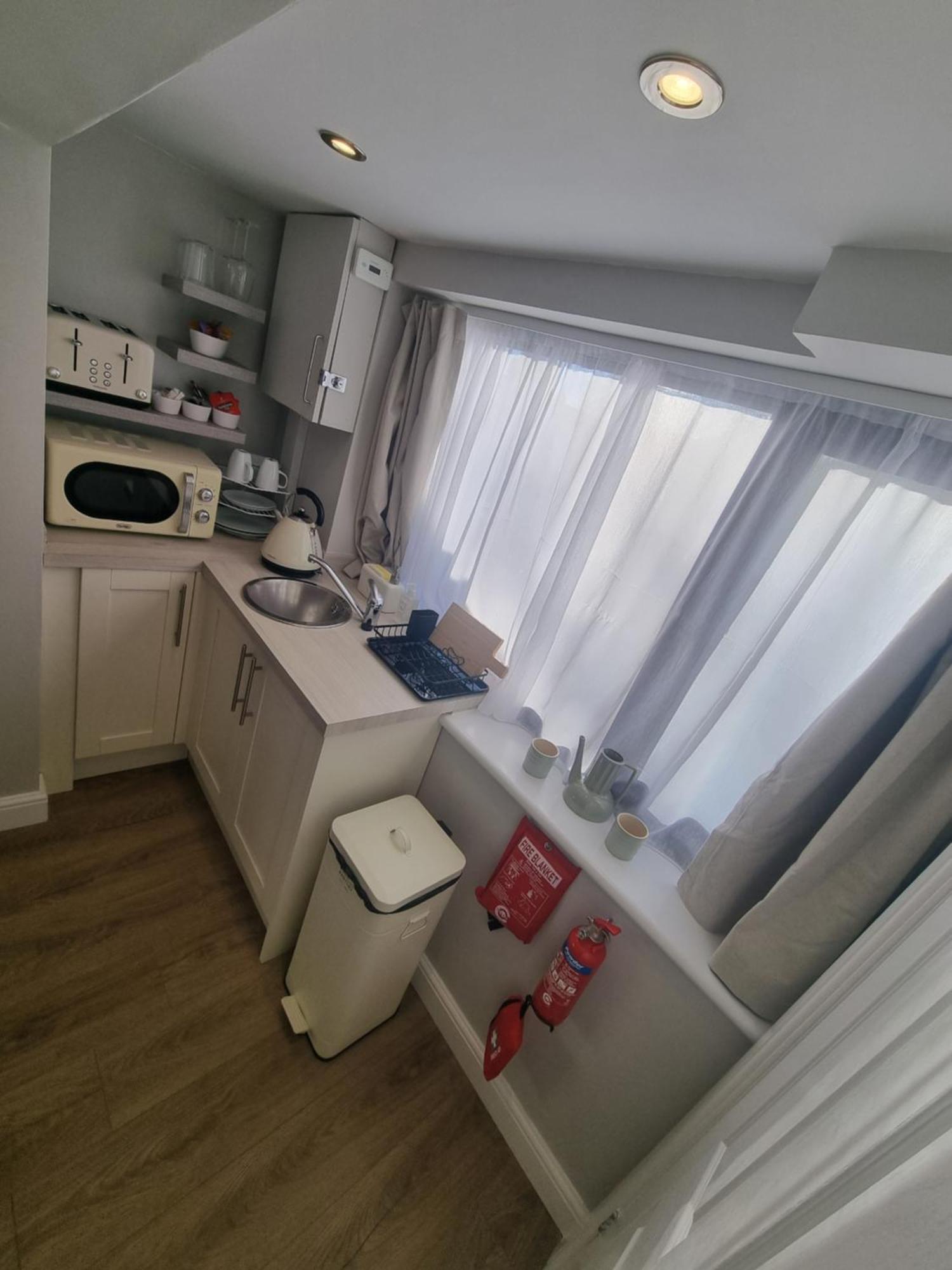 Castle Ings Jem Hotel Knaresborough Ngoại thất bức ảnh